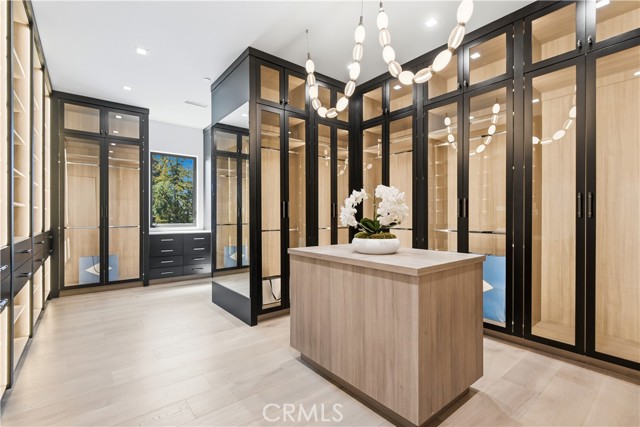 Detail Gallery Image 21 of 30 For 4400 Oak Place, Westlake Village,  CA 91362 - 6 Beds | 6/1 Baths