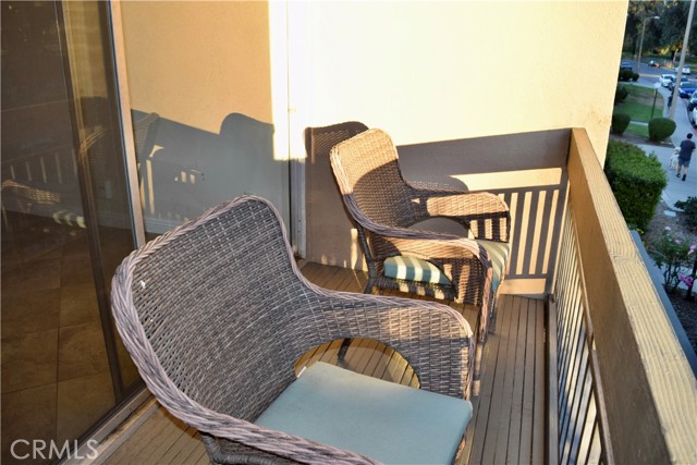 Detail Gallery Image 22 of 37 For 24525 W Trevino Dr #U2,  Valencia,  CA 91355 - 2 Beds | 2 Baths