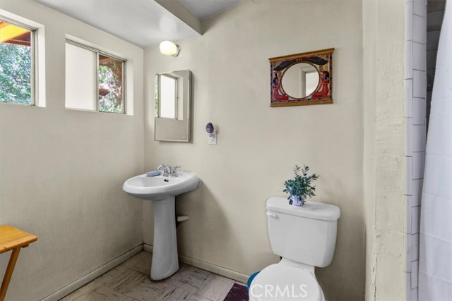 Image 33 of 38 For 1768 Wright Street