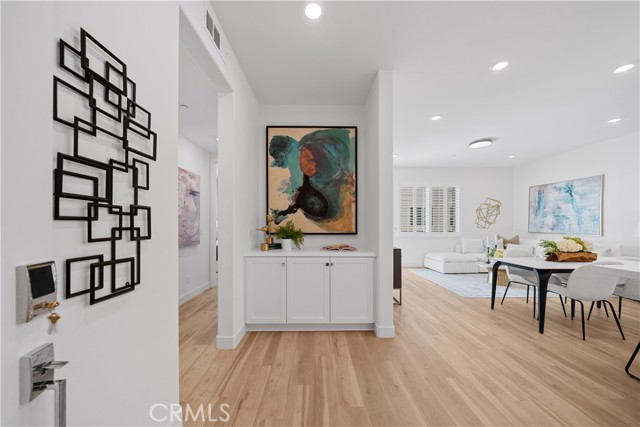 Detail Gallery Image 10 of 32 For 163 Baluster, Irvine,  CA 92618 - 1 Beds | 1 Baths