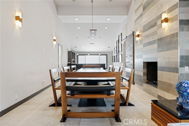 Detail Gallery Image 20 of 75 For 10372 Crawford Canyon Rd, North Tustin,  CA 92705 - 5 Beds | 6/1 Baths