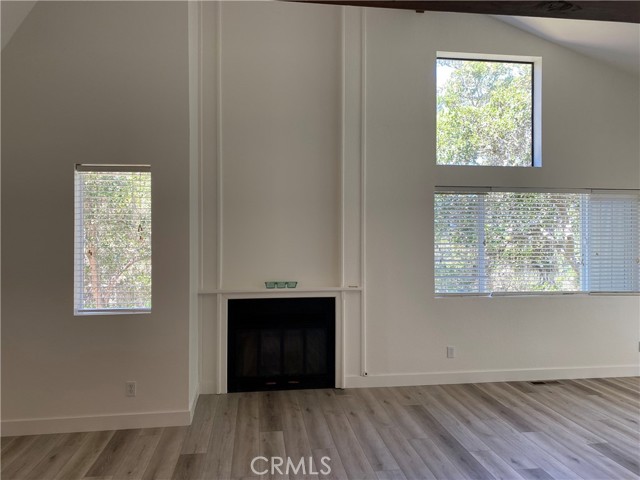 Detail Gallery Image 7 of 54 For 2598 Emerson Rd, Cambria,  CA 93428 - 2 Beds | 2 Baths
