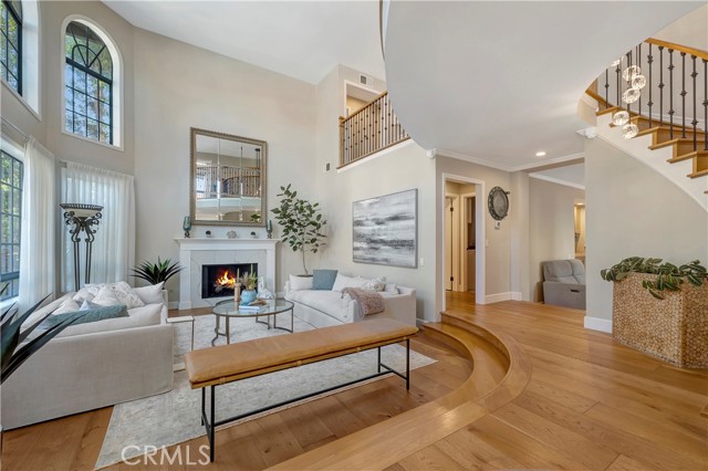 Detail Gallery Image 7 of 58 For 6095 Greenbrier Dr, Huntington Beach,  CA 92648 - 3 Beds | 2/1 Baths