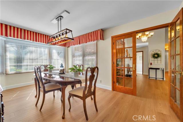 Detail Gallery Image 13 of 59 For 15883 Condor Ridge, Canyon Country,  CA 91387 - 5 Beds | 3/1 Baths