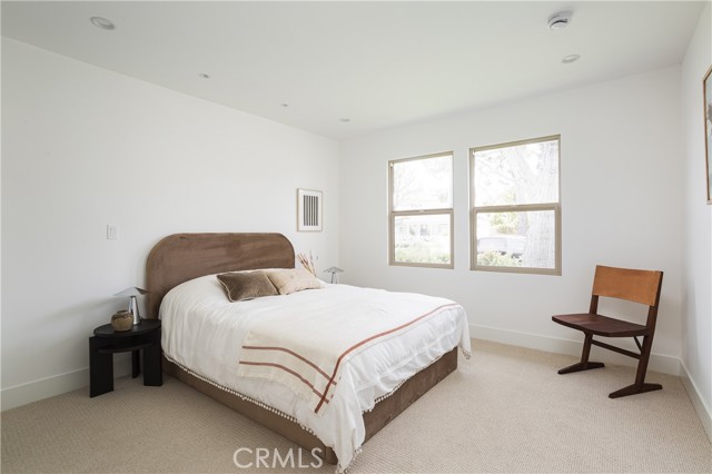 Image 19 of 42 For 212 19th Street