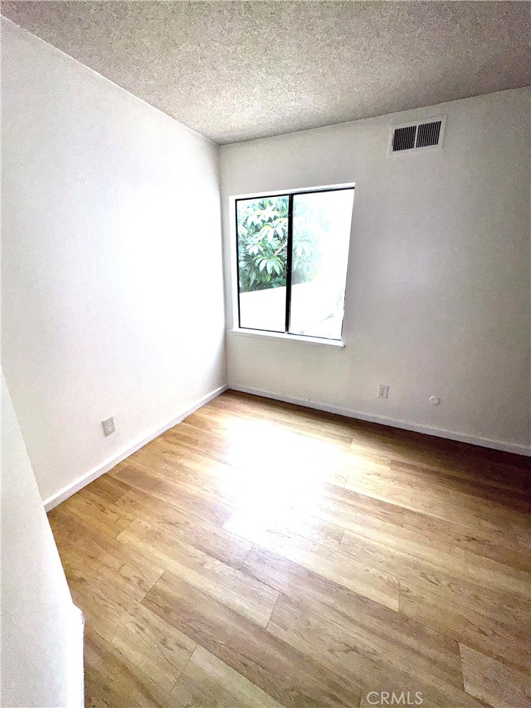 MLS #PW25262977 image #10