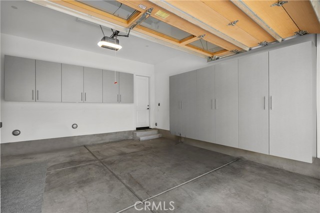 Image 27 of 33 For 20720 Liana Court