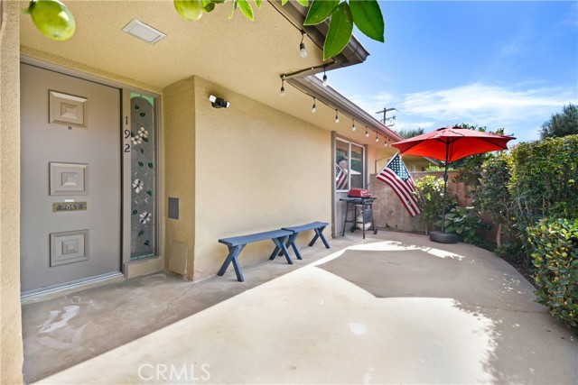 Detail Gallery Image 1 of 23 For 192 E Parkdale Dr, San Bernardino,  CA 92404 - 2 Beds | 2 Baths