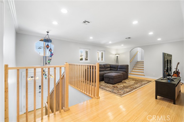 Detail Gallery Image 20 of 40 For 1510 E Maple Ave, El Segundo,  CA 90245 - 5 Beds | 4 Baths