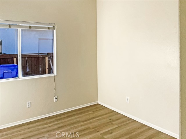 Detail Gallery Image 12 of 26 For 4054 N Lemonwood Ave, Rialto,  CA 92377 - 4 Beds | 2 Baths