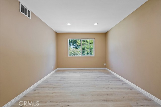 Detail Gallery Image 26 of 45 For 16511 Halsey, Granada Hills,  CA 91344 - 5 Beds | 3 Baths