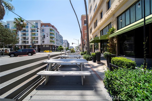 315 W 3rd Street, Long Beach CA: https://media.crmls.org/medias/fab92533-a2c3-45e7-a968-9705921c7791.jpg