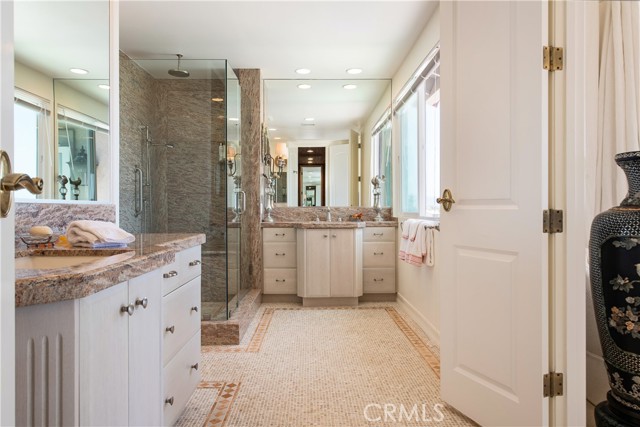 Detail Gallery Image 26 of 56 For 325 Crescent Bay Dr, Laguna Beach,  CA 92651 - 6 Beds | 6 Baths