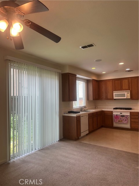 Detail Gallery Image 37 of 46 For 17385 Stone Celler Way, Lathrop,  CA 95330 - 4 Beds | 3 Baths