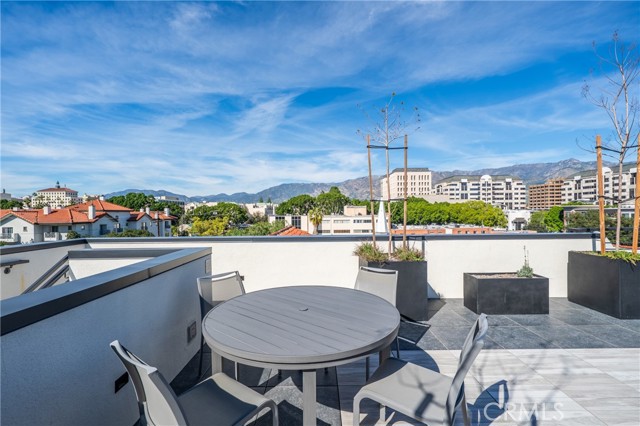 Detail Gallery Image 12 of 18 For 150 Oak Knoll Ave #103,  Pasadena,  CA 91101 - 1 Beds | 1 Baths