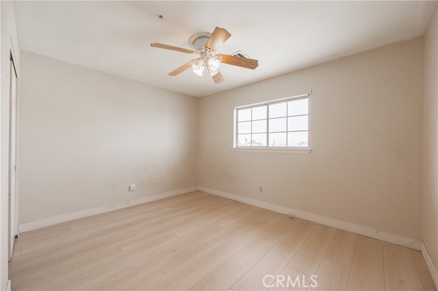 Detail Gallery Image 29 of 61 For 957 Sierra Hills Ln, Palmdale,  CA 93550 - 3 Beds | 2 Baths