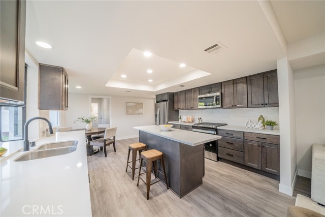 Detail Gallery Image 13 of 31 For 13627 Scenic Crest Dr, Yucaipa,  CA 92399 - 4 Beds | 2/1 Baths