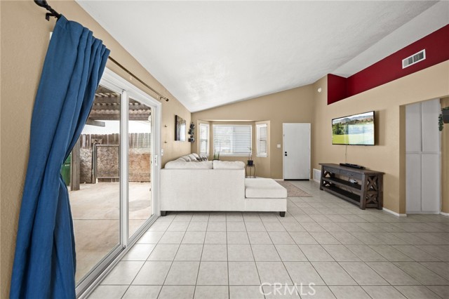 Image 9 of 43 For 27780 Hillpointe Drive