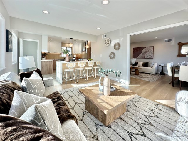 Detail Gallery Image 6 of 33 For 1260 Summershade, La Habra,  CA 90631 - 4 Beds | 2 Baths