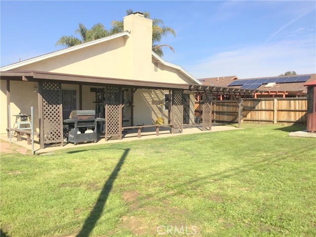 Detail Gallery Image 2 of 21 For 13888 Covey Quail Ln, Moreno Valley,  CA 92553 - 2 Beds | 2 Baths