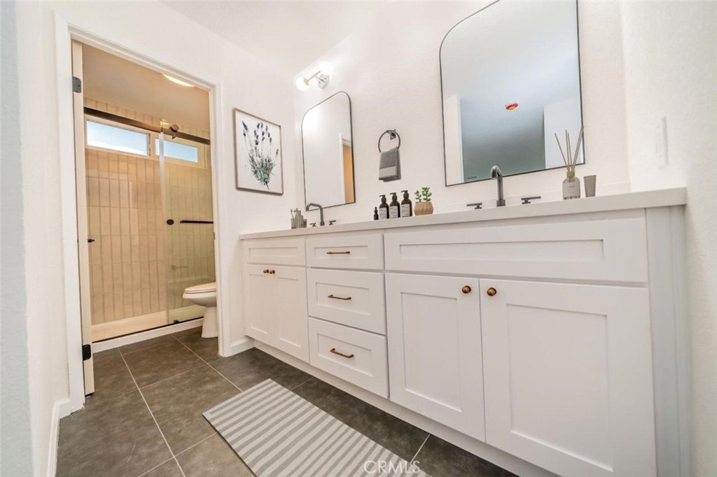 MLS #WS25280552 image #13