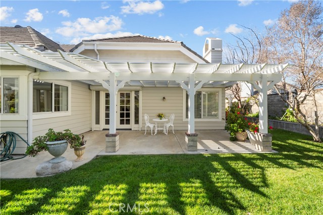 Image 28 of 43 For 26334 Emerald Dove