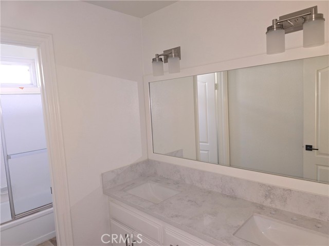 Detail Gallery Image 19 of 47 For 1013 Cannonade Cir, Costa Mesa,  CA 92626 - 5 Beds | 3 Baths