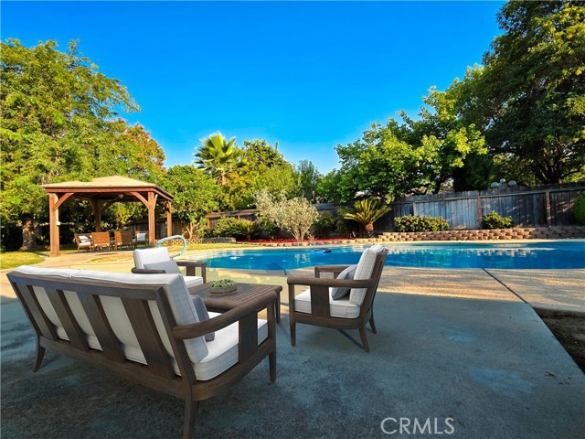 1654 W Vartikian Avenue, Fresno CA: https://media.crmls.org/medias/fac19834-f609-4712-8d80-c796ab171c7a.jpg
