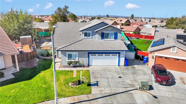 13446 Dover Lane, Victorville CA: https://media.crmls.org/medias/fac200f1-7ab0-485a-b92a-0d6b79901db4.jpg