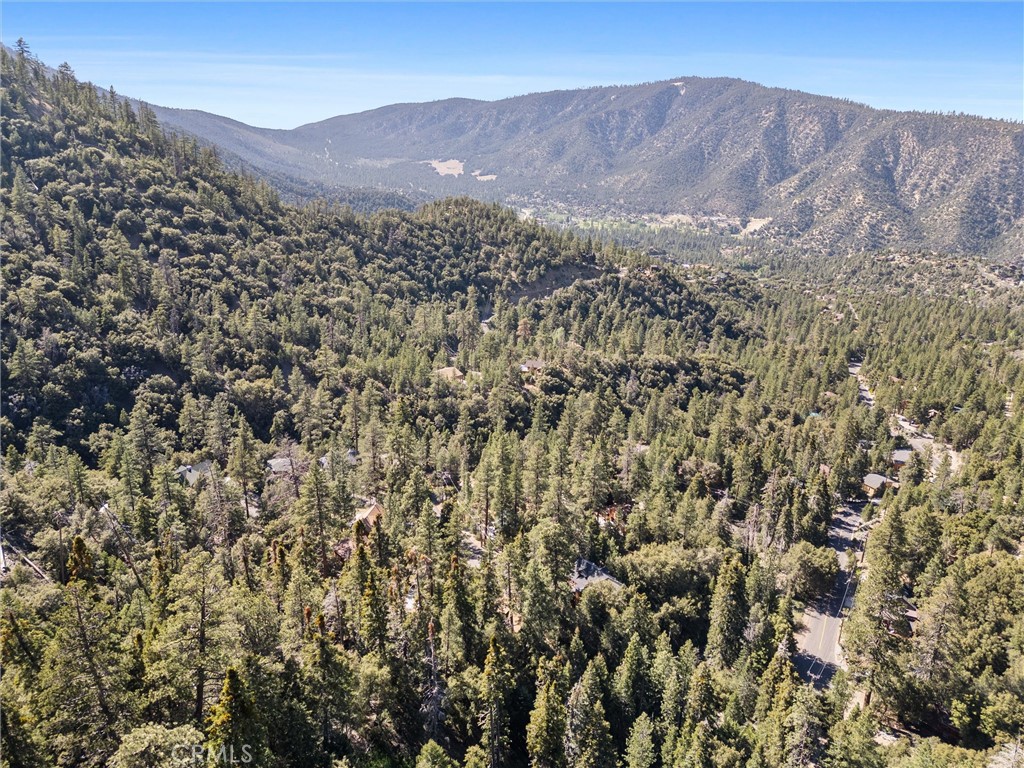 https://media.crmls.org/medias/fac20419-d2dd-4694-8d21-a1020b9c3ac6.jpg?preset=X-Large