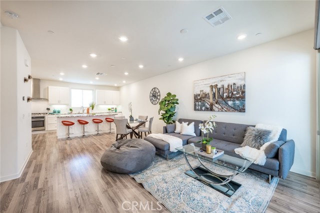 292 Harringay, Irvine, CA, 92618 292 Harringay, Irvine, CA, 92618