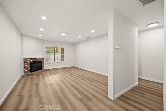 181 W Casad Street, Covina CA: https://media.crmls.org/medias/fac312e7-c2f6-4cf7-aafa-7933477d1b03.jpg