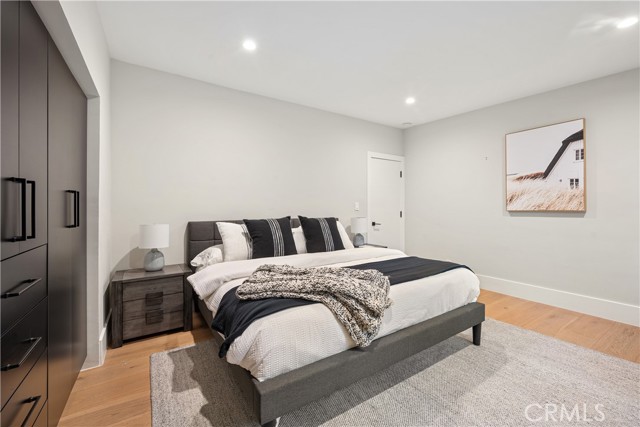 4609 Louise Avenue, Encino CA: https://media.crmls.org/medias/fac38183-6155-4c00-b9bb-a943b92696cf.jpg