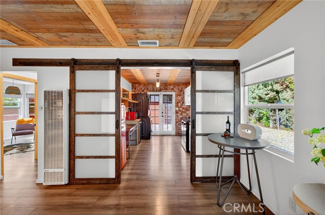 Detail Gallery Image 12 of 64 For 261 N Oak, Pasadena,  CA 91107 - 4 Beds | 3 Baths