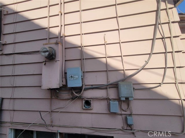 Detail Gallery Image 7 of 25 For 2920 Van Buren Pl, Los Angeles,  CA 90007 - 4 Beds | 2 Baths