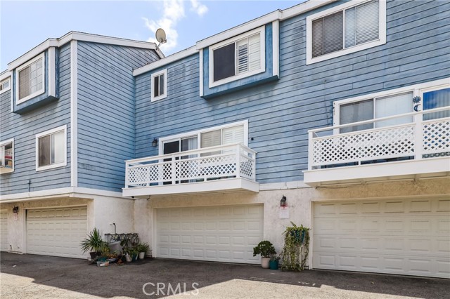 Detail Gallery Image 13 of 17 For 21814 Belshire Ave #2,  Hawaiian Gardens,  CA 90716 - 2 Beds | 2 Baths