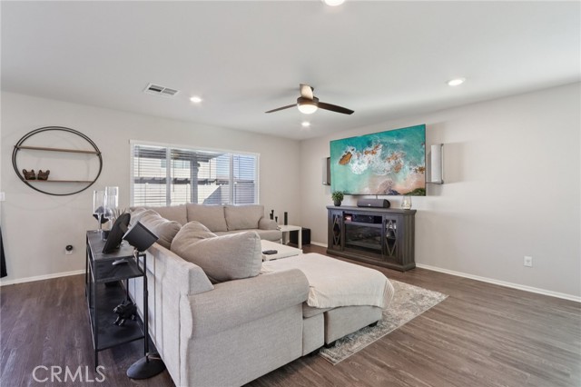 Detail Gallery Image 7 of 35 For 29430 Big Country Court, Winchester,  CA 92596 - 3 Beds | 2/1 Baths