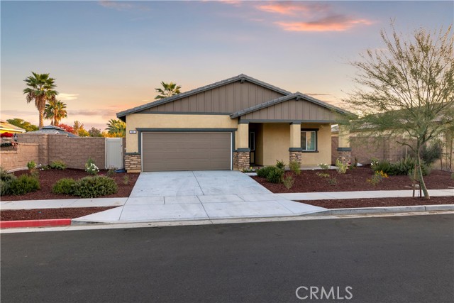 Detail Gallery Image 2 of 37 For 561 Montage St, Hemet,  CA 92543 - 4 Beds | 3 Baths