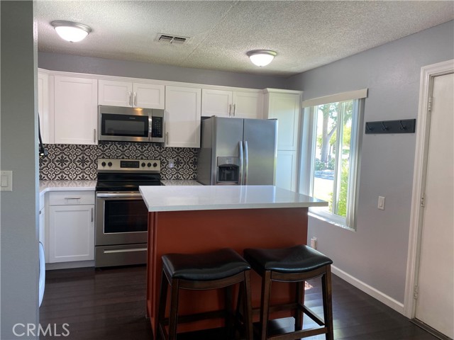 Detail Gallery Image 5 of 23 For 82075 Country Club #53,  Indio,  CA 92201 - 1 Beds | 1 Baths