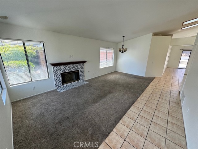 Detail Gallery Image 5 of 50 For 2917 Astoria Cir, Corona,  CA 92879 - 3 Beds | 2 Baths