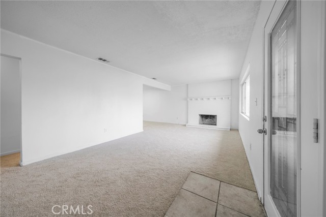 736 N Florida Street, Banning CA: https://media.crmls.org/medias/fac93ce0-a01a-46ba-8ad2-0c5016dce39b.jpg