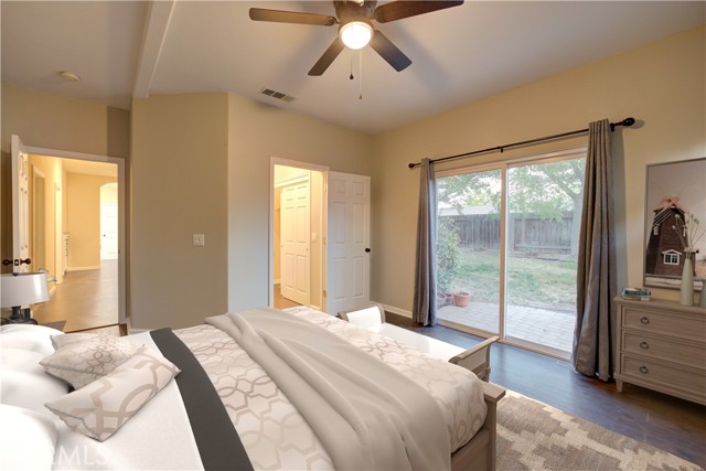604 Larkfield Place, Paso Robles CA: https://media.crmls.org/medias/faca006f-39f1-40e9-a014-415e420f9858.jpg
