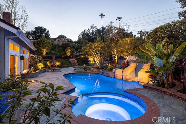 25611 Rangewood Road, Laguna Hills CA: https://media.crmls.org/medias/faca4274-3abf-4441-bbd5-f4478076c86a.jpg