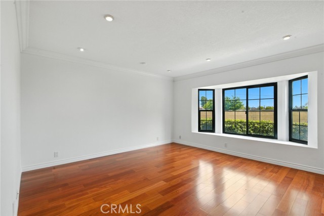 Detail Gallery Image 3 of 23 For 14846 Brownstone Ln, Westminster,  CA 92683 - 3 Beds | 2/1 Baths