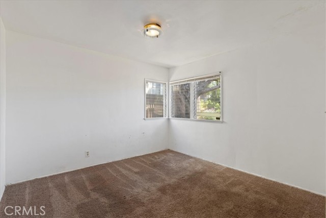9709 Cabanas Avenue, Tujunga CA: https://media.crmls.org/medias/facb5b13-142b-464f-a02d-6d2cbd9a673e.jpg