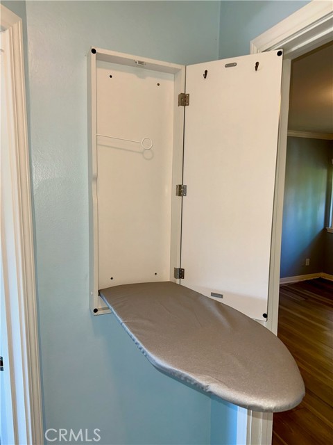 Detail Gallery Image 36 of 40 For 11138 Aqua Vista St #3,  Studio City,  CA 91602 - 2 Beds | 1/1 Baths