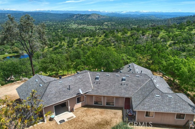 Detail Gallery Image 2 of 50 For 42625 Red Top Mountain Ct, Coarsegold,  CA 93614 - 3 Beds | 2 Baths