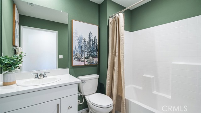Detail Gallery Image 7 of 17 For 7551 Drexel Ave, Hesperia,  CA 92345 - 3 Beds | 2 Baths