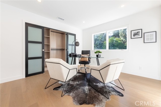 Detail Gallery Image 27 of 45 For 17153 Adlon Rd, Encino,  CA 91436 - 5 Beds | 5/1 Baths