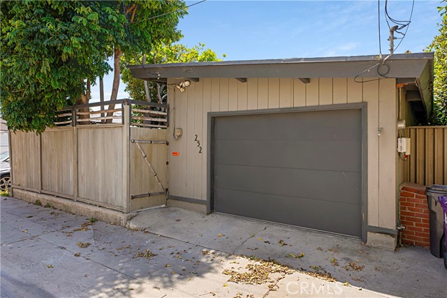 252 Tivoli Dr., Long Beach, California 90803, 3 Bedrooms Bedrooms, ,1 BathroomBathrooms,Single Family Residence,For Sale,Tivoli Dr.,SB24164704